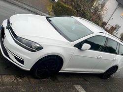 Weiß Gebraucht 2018 VW Golf VII Edition Kombi | 10.000 € (Superpreis)