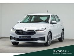 Weiß Gebraucht 2022 Skoda Fabia Tour Kleinwagen | 16.249 € (Fairer Preis)