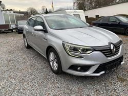 Platingrau Gebraucht 2017 Renault Mégane GrandTour Intens Kombi | 7.499 € (Superpreis)