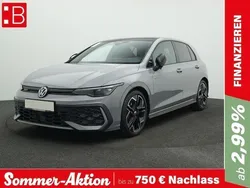 Grau Gebraucht 2024 VW Golf VIII Style Limousine | 38.950 € (Guter Preis)