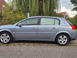 Silber Gebraucht 2005 Opel Signum Elegance Kombi | 1.250 € (Guter Preis)