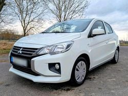 Weiß Gebraucht 2023 Mitsubishi Space Star Select Kleinwagen | 11.600 € (Guter Preis)