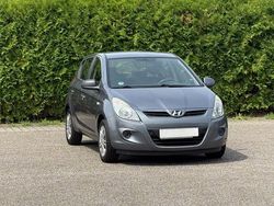 Grau Gebraucht 2009 Hyundai i20 Classic Kleinwagen | 1.499 € (Fairer Preis)