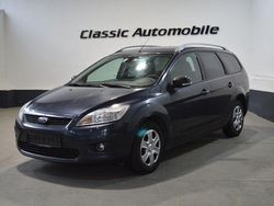 Grau Gebraucht 2008 Ford Focus Style Limousine | 2.700 € (Etwas zu teuer)