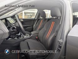 Grau Gebraucht 2022 BMW 120 Sport Line Kleinwagen | 26.912 € (Fairer Preis)