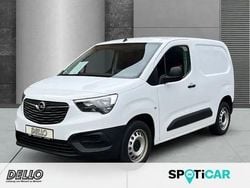 Weiß Gebraucht 2021 Opel Combo Selection Van / Kleinbus | 14.450 € (Fairer Preis)