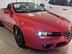 Grau Gebraucht 2011 Alfa Romeo Spider Cabrio | 21.900 € (Teuer)