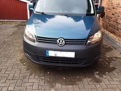Grün Gebraucht 2015 VW Caddy Trendline Van / Kleinbus | 12.000 € (Fairer Preis)