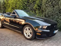 Schwarz Gebraucht 2010 Ford Mustang Cabrio | 16.000 € (Teuer)