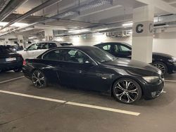 Schwarz Gebraucht 2009 BMW 320 Cabriolet Sport Line Cabrio | 11.000 € (Etwas zu teuer)