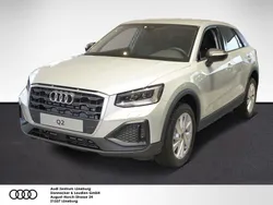 Tausilber metallic Gebraucht 2025 Audi Q2 Ambiente SUV | 36.490 € (Teuer)