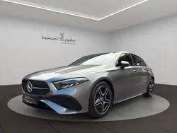 Grau Gebraucht 2023 Mercedes A220 Advanced Plus Limousine | 33.220 € (Fairer Preis)