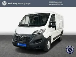 Quarz silber Gebraucht 2023 Opel Combo-e Life XL Ultimate Van / Kleinbus | 25.990 € (Fairer Preis)