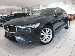 Savile grey Gebraucht 2019 Volvo V60 Momentum Kombi | 15.150 € (Superpreis)