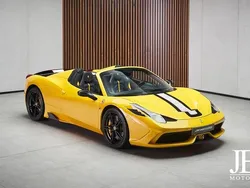 Gelb Gebraucht 2015 Ferrari 458 Cabrio | 679.850 €
