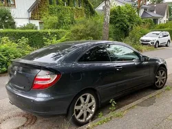 Grau Gebraucht 2007 Mercedes C230 Coupé | 2.900 €