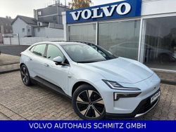 Weiß Gebraucht 2024 Polestar 4 Pilot SUV | 49.900 € (Fairer Preis)