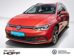 Kings red metallic Gebraucht 2024 VW Golf VIII Style Kombi | 29.775 € (Superpreis)