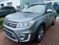 Galactic gray Gebraucht 2017 Suzuki Vitara Comfort SUV | 14.490 € (Fairer Preis)