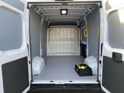 Weiss Neu 2025 Toyota Proace Van / Kleinbus | 35.390 € (Fairer Preis)