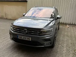 Grau Gebraucht 2021 VW Tiguan Allspace Comfortline SUV | 31.400 € (Etwas zu teuer)