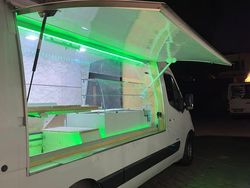 Weiß Gebraucht 2012 Renault Master | 25.000 €