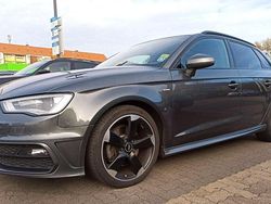 Grau Gebraucht 2015 Audi A3 Sportback S-Line Kleinwagen | 10.999 € (Guter Preis)
