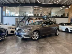 Grau Gebraucht 2013 Mercedes A180 Style Limousine | 8.799 € (Fairer Preis)