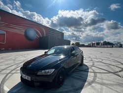 Gebraucht 2009 BMW 318 M Sport Limousine | 13.500 €