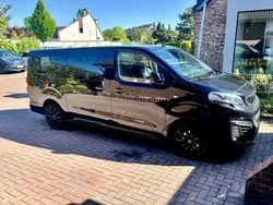 Schwarz Gebraucht 2019 Peugeot Traveller Business-Line Van / Kleinbus | 17.000 € (Superpreis)