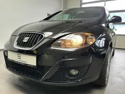 Schwarz Gebraucht 2015 Seat Altea Sun Van / Kleinbus | 9.987 €