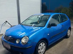 Blau Gebraucht 2001 VW Polo Kleinwagen | 900 € (Fairer Preis)