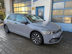 Grau Gebraucht 2022 VW Golf VIII Active Limousine | 18.290 € (Superpreis)
