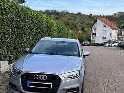 Grau Gebraucht 2018 Audi A3 Design Kleinwagen | 15.450 € (Superpreis)
