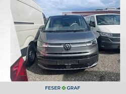 Idiumgrau Gebraucht 2024 VW Multivan Van | 56.480 € (Teuer)