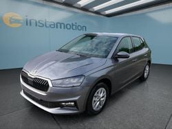 Grau Neu 2025 Skoda Fabia Limousine | 21.399 € (Guter Preis)