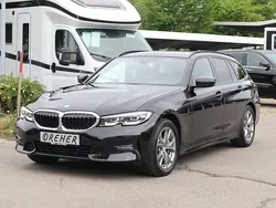 Black sapphire Gebraucht 2021 BMW 330 Sport Line | 33.990 €