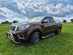 Braun Gebraucht 2018 Nissan Navara N-Connecta Abholung | 31.600 € (Teuer)