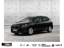 Saphirschwarz metallic Gebraucht 2023 BMW 218 Efficient Dynamics Van / Kleinbus | 26.610 € (Fairer Preis)