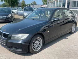 Schwarz Gebraucht 2005 BMW 320 Limousine | 3.990 € (Fairer Preis)