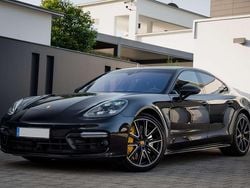 Schwarz Gebraucht 2018 Porsche Panamera Turbo S Limousine | 118.900 €
