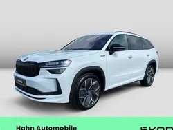 Blackmagic perleffekt Gebraucht 2025 Skoda Kodiaq Selection SUV | 52.890 € (Fairer Preis)