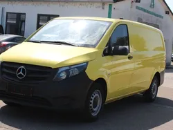 Gelb Gebraucht 2018 Mercedes Vito Van / Kleinbus | 14.900 €
