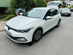 Weiß Gebraucht 2022 VW Golf VIII Active Limousine | 20.699 € (Superpreis)