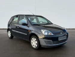 Schwarz Gebraucht 2006 Ford Fiesta Ambiente Kleinwagen | 2.990 € (Etwas zu teuer)