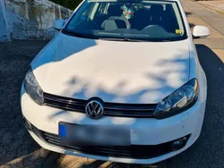 Weiß Gebraucht 2011 VW Golf VI Kombi | 5.800 € (Etwas zu teuer)