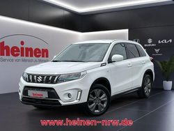 Weiß Gebraucht 2021 Suzuki Vitara Comfort SUV | 15.499 € (Guter Preis)