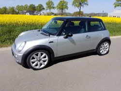 Silber Gebraucht 2005 Mini Cooper Kleinwagen | 2.499 € (Guter Preis)