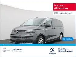 Grau Gebraucht 2024 VW Multivan Life Van / Kleinbus | 49.520 € (Superpreis)
