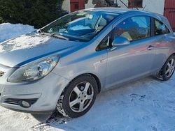 Silber Gebraucht 2008 Opel Corsa Limousine | 1.500 € (Etwas zu teuer)